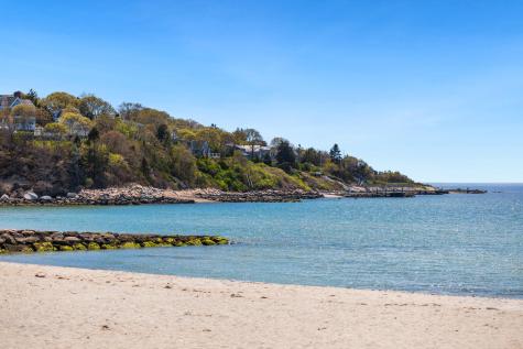 255 Old Main Road Falmouth MA 02556