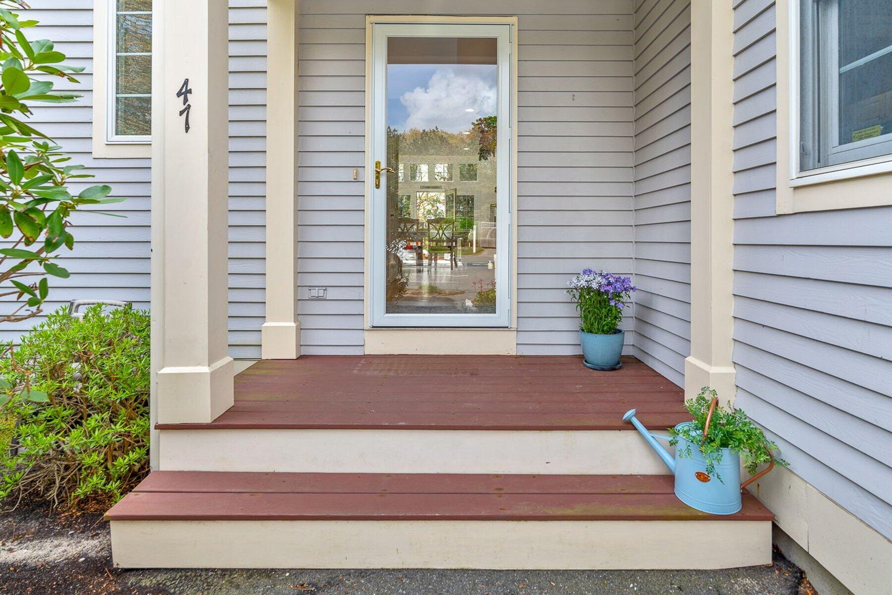 47 Blue Spruce Way Mashpee MA 02649