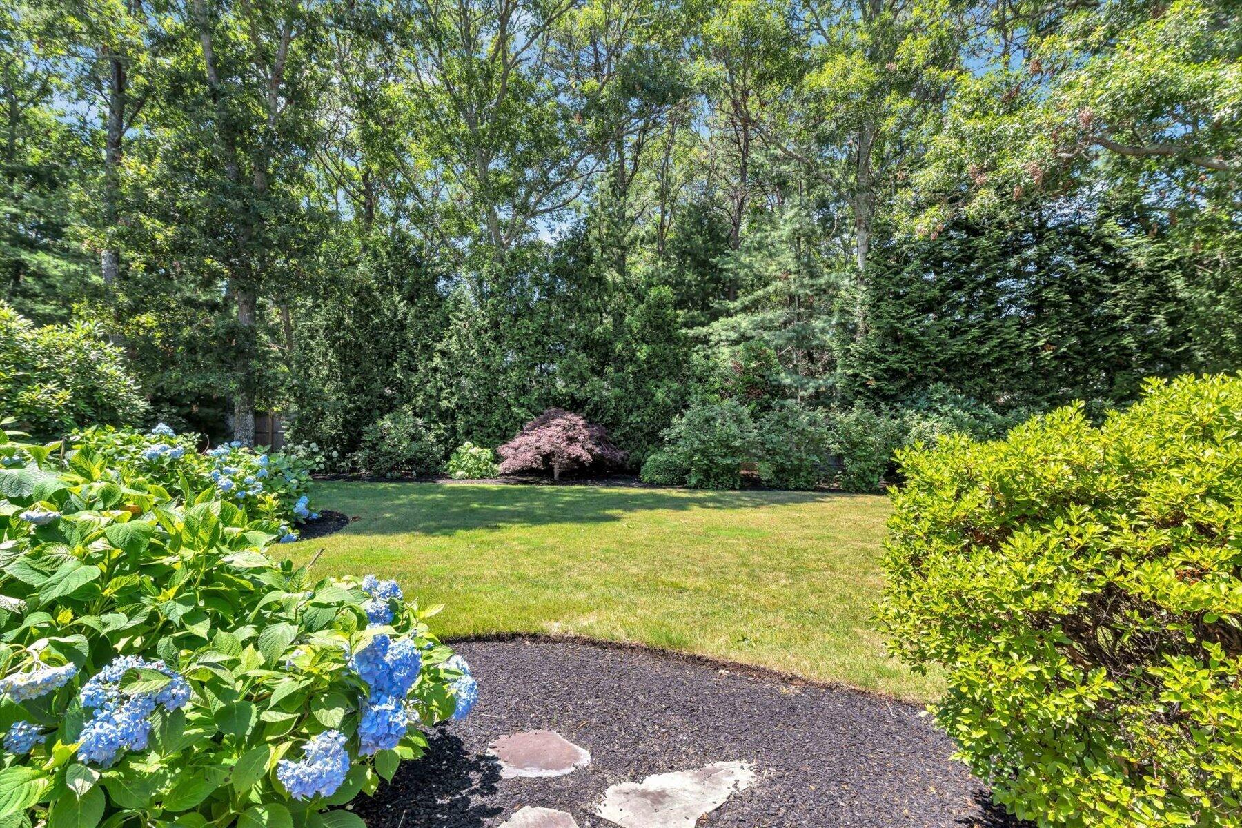 20 Eagle Drive Mashpee MA 02649