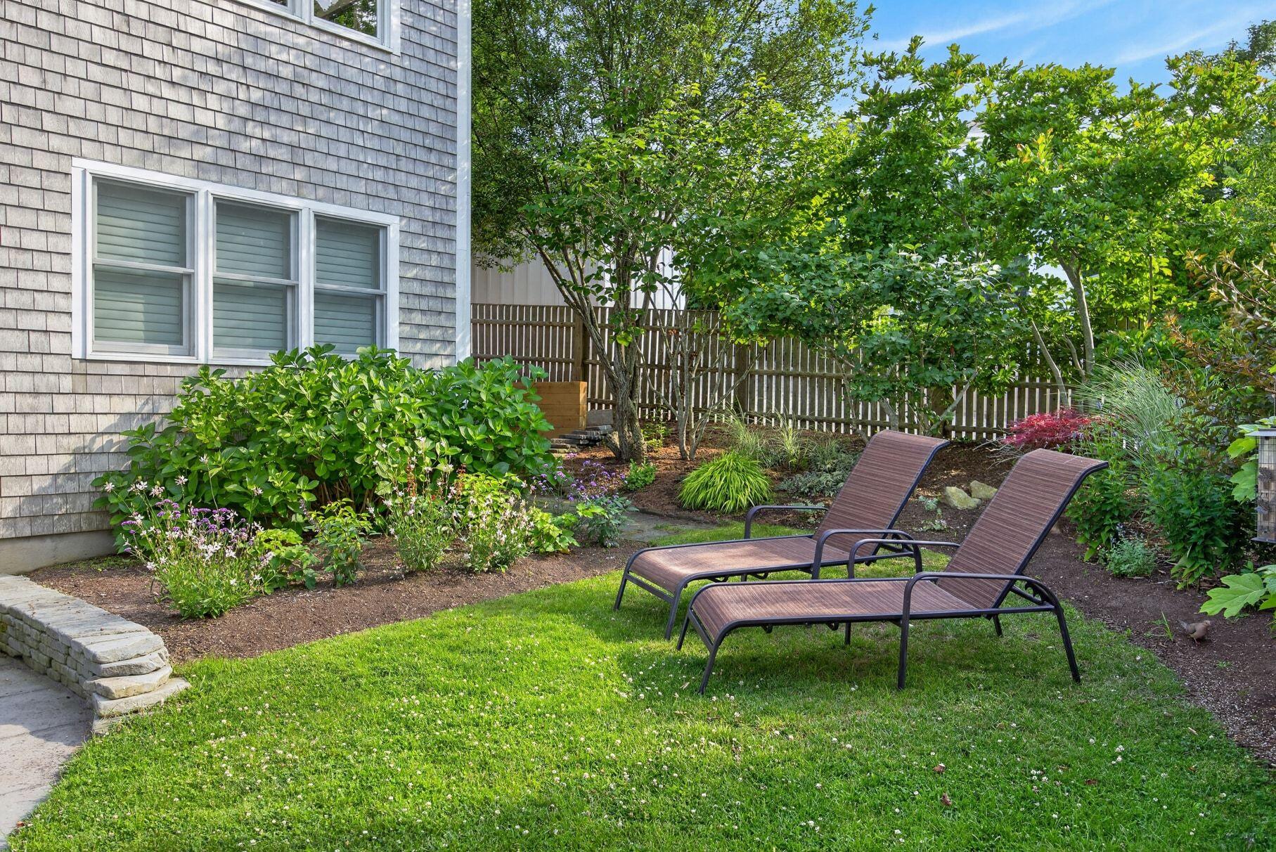 17 Carnes Lane Provincetown MA 02657
