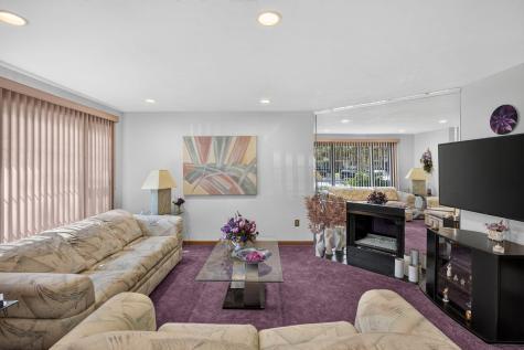 195 Falmouth Road Mashpee MA 02649