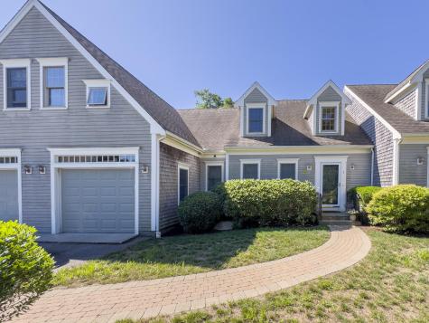 11 Center Place Orleans MA 02653