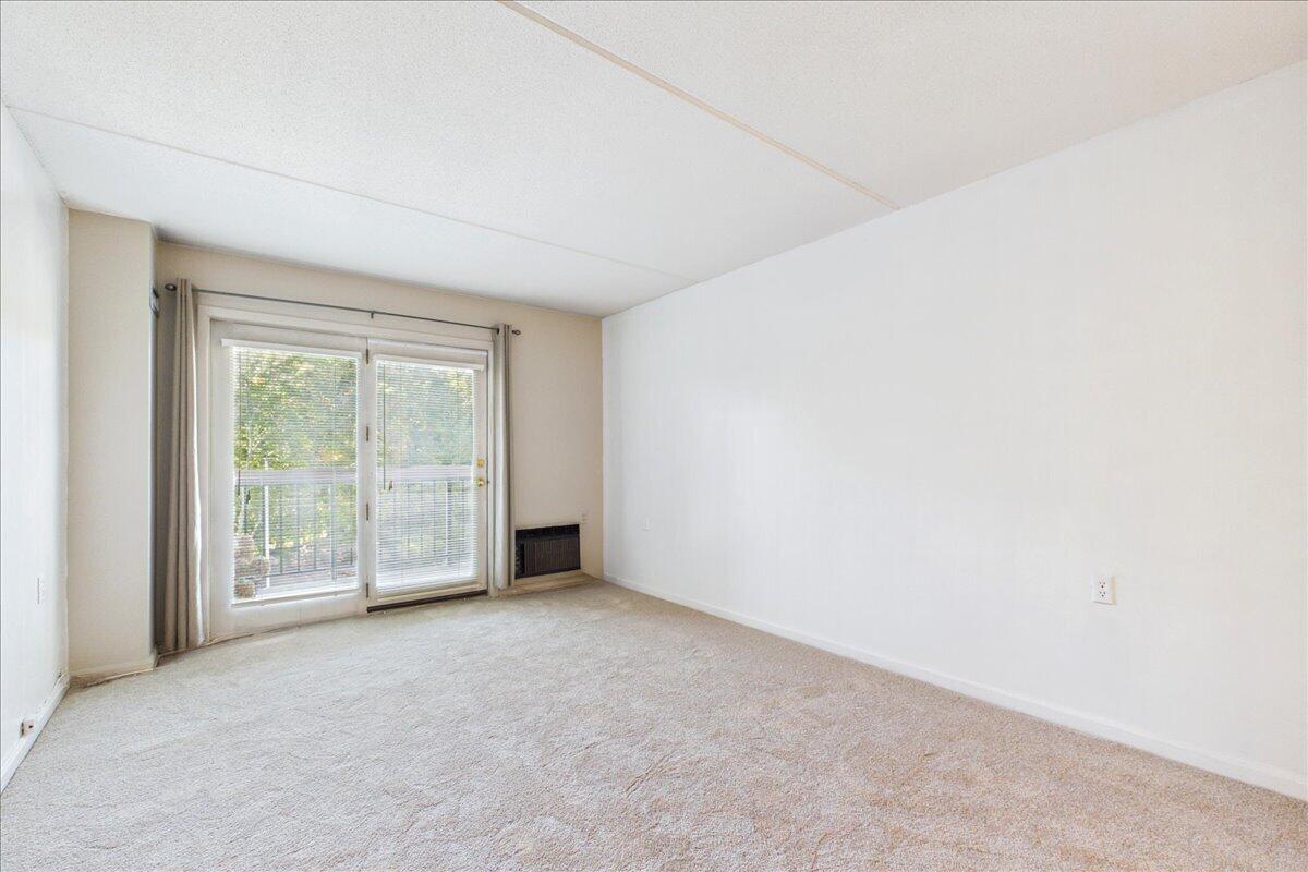 4975 Washington Street West Roxbury MA 02132