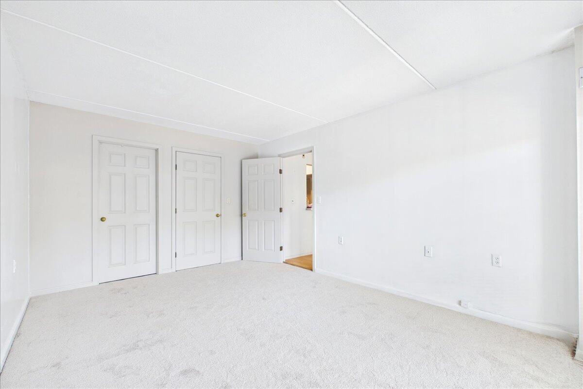 4975 Washington Street West Roxbury MA 02132