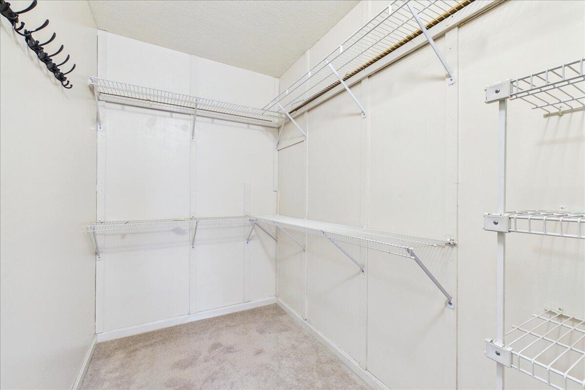 4975 Washington Street West Roxbury MA 02132