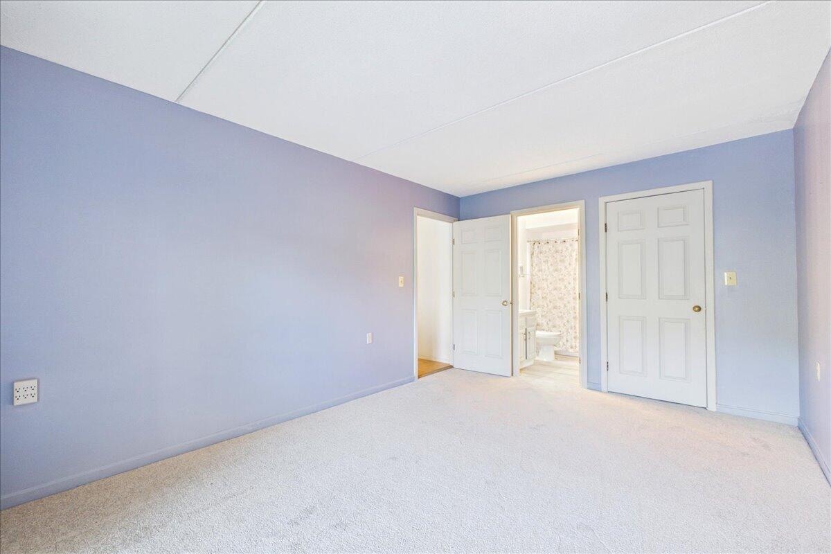 4975 Washington Street West Roxbury MA 02132