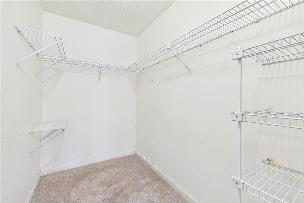 4975 Washington Street West Roxbury MA 02132