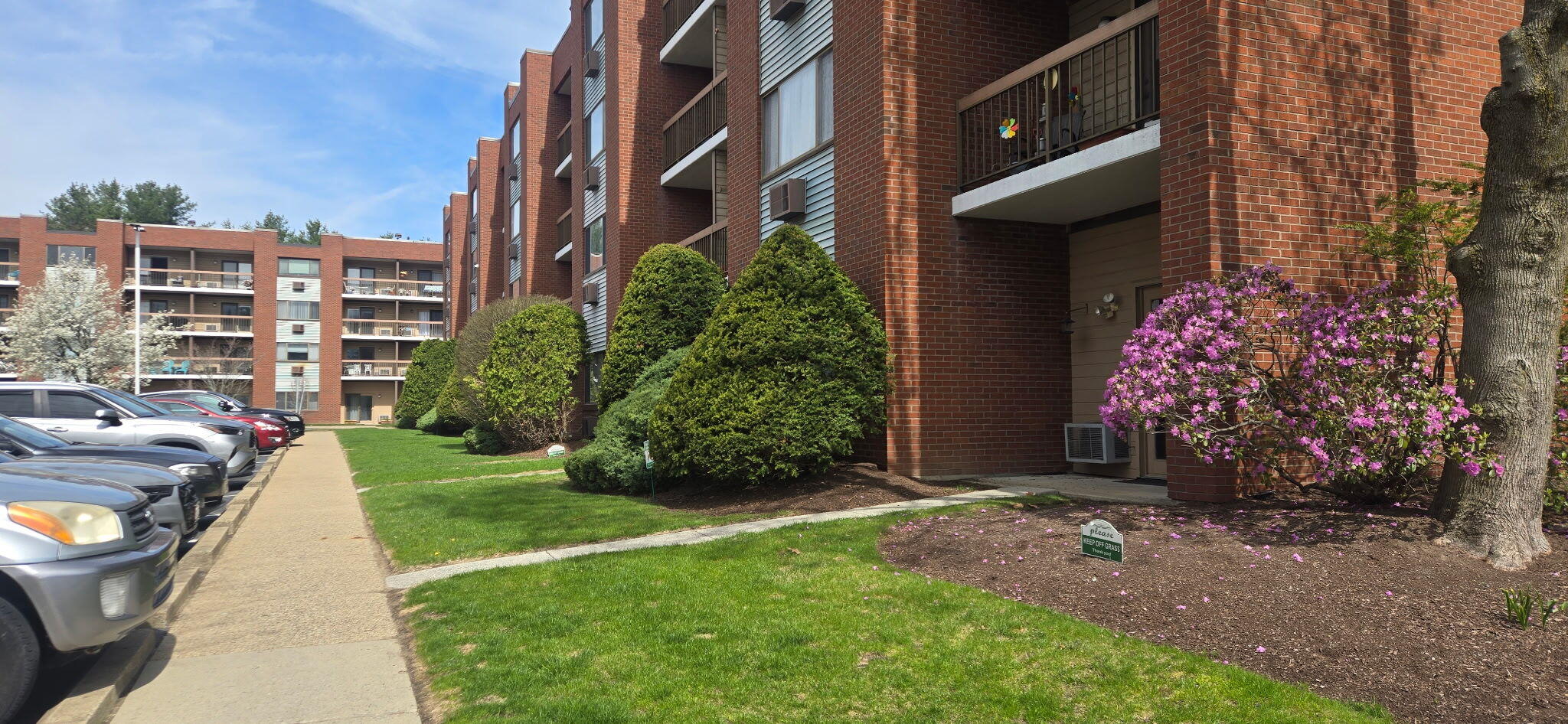 4975 Washington Street West Roxbury MA 02132