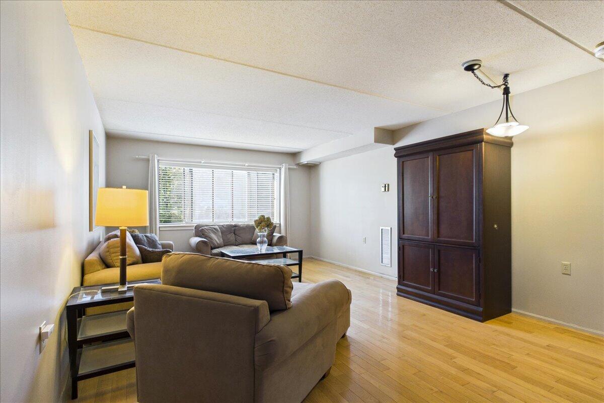 4975 Washington Street West Roxbury MA 02132