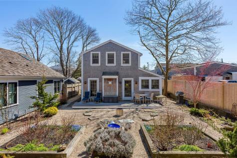 240 Bradford Street Provincetown MA 02657