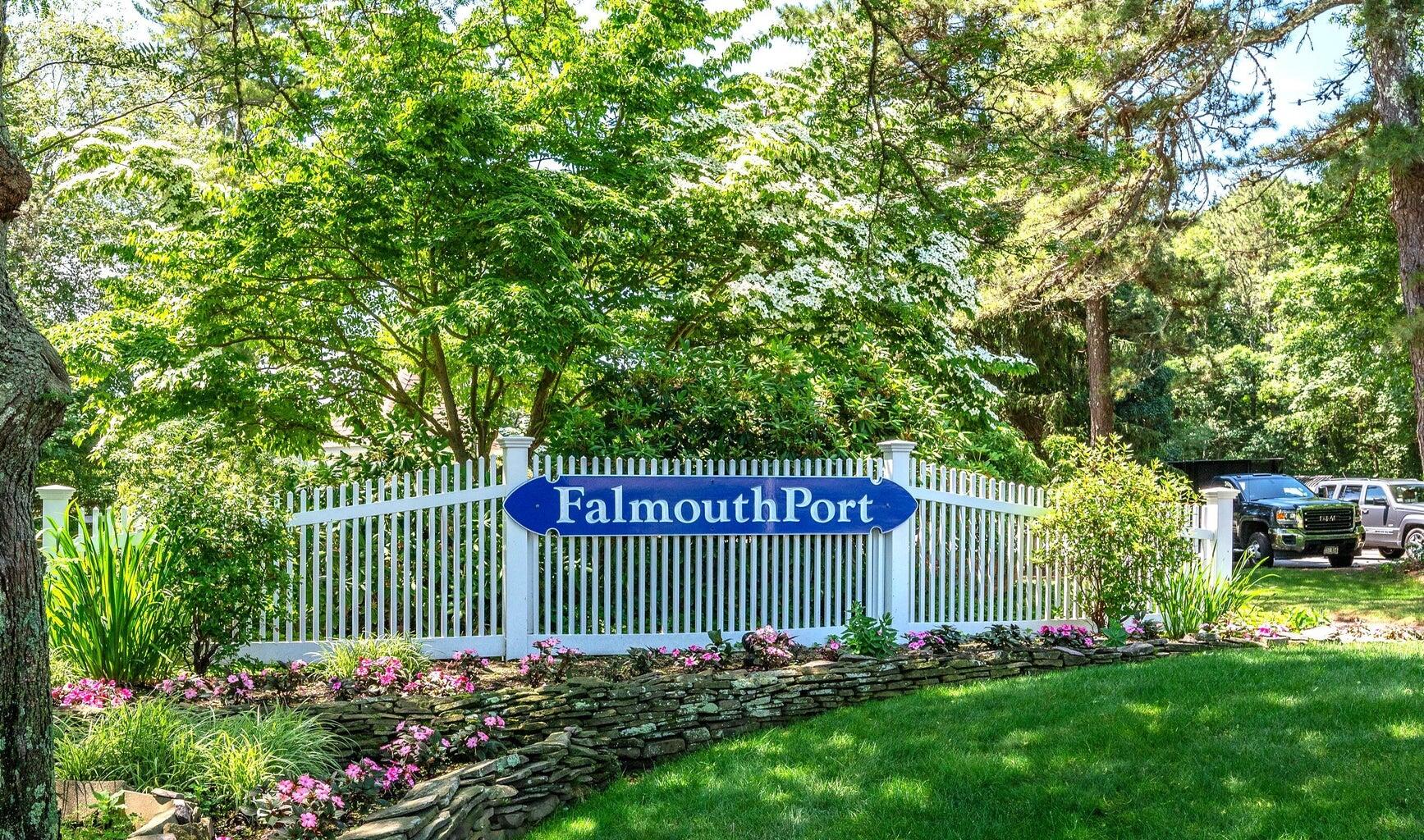 66 Woodland Road Teaticket MA 02536