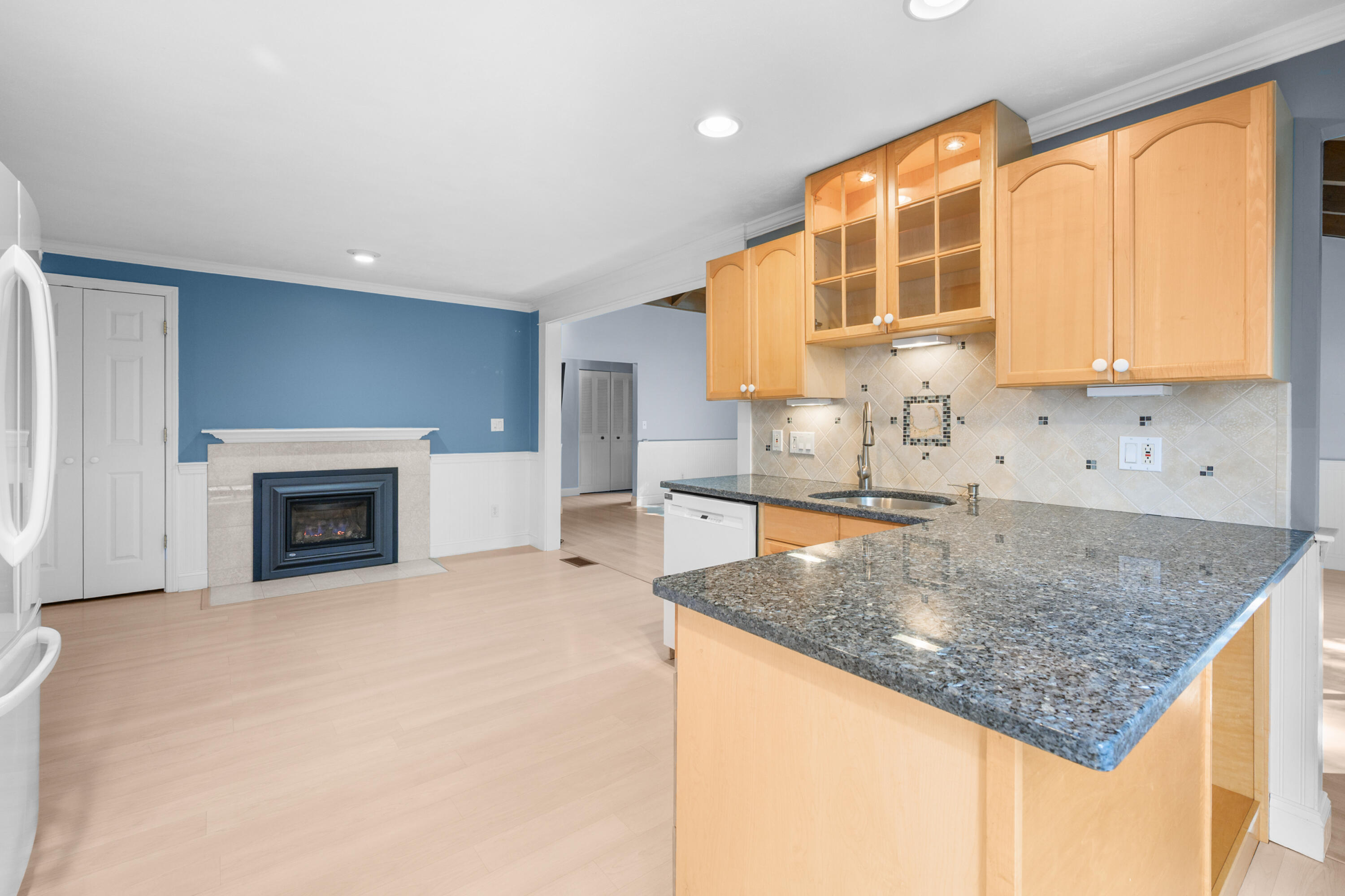 66 Woodland Trail Teaticket MA 02536