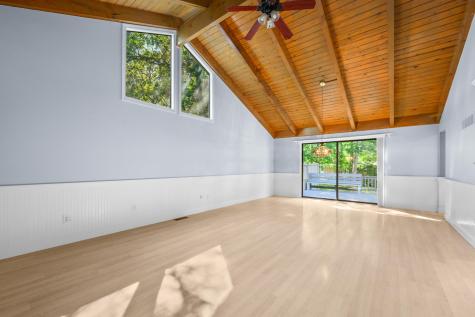 66 Woodland Road Teaticket MA 02536