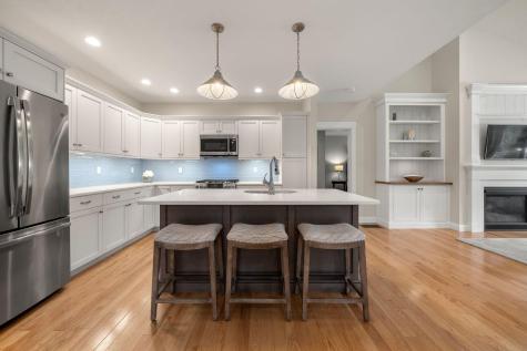 40 Danforth Lane Plymouth MA 02360