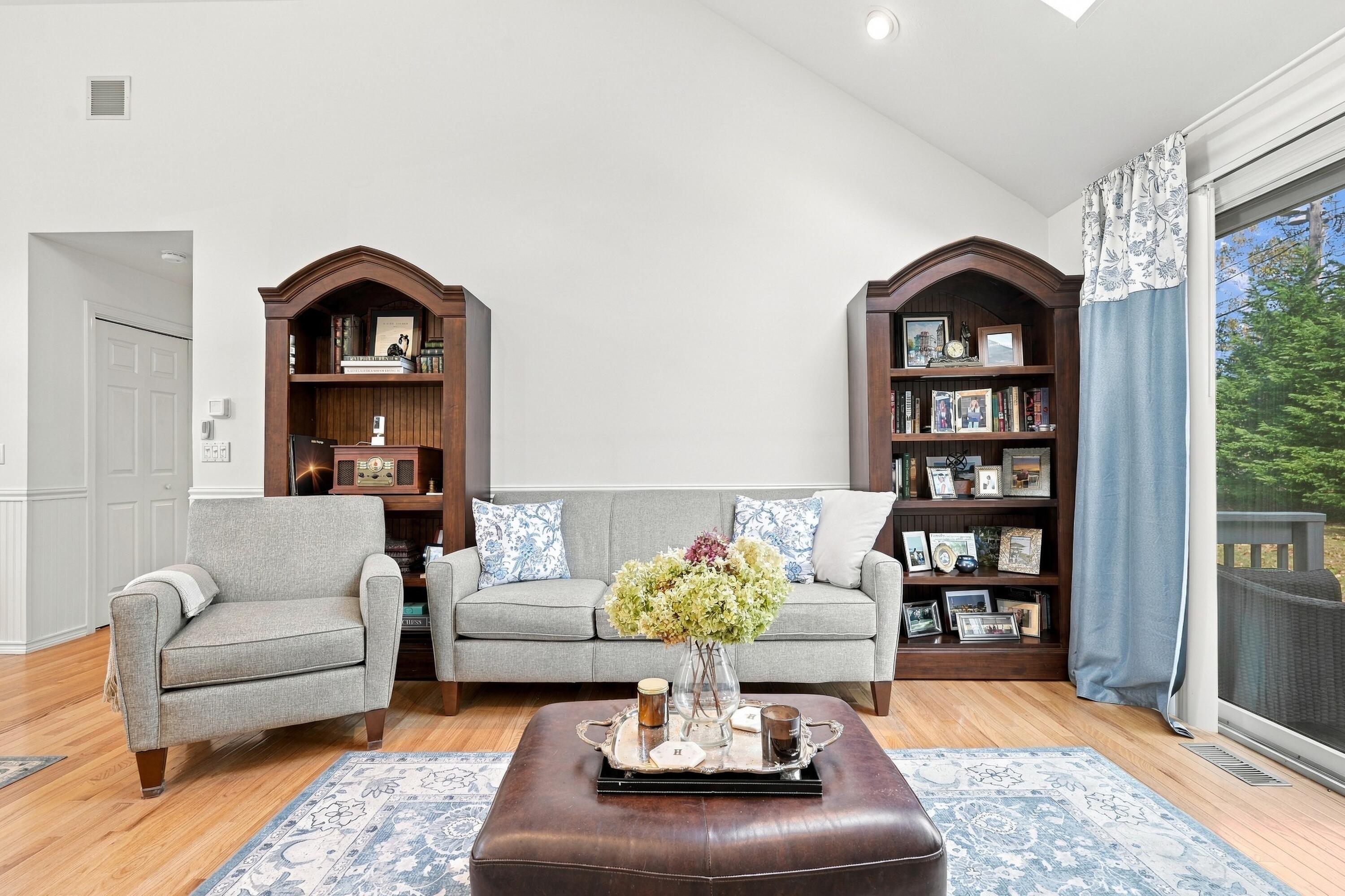 393 N Falmouth Highway North Falmouth MA 02556