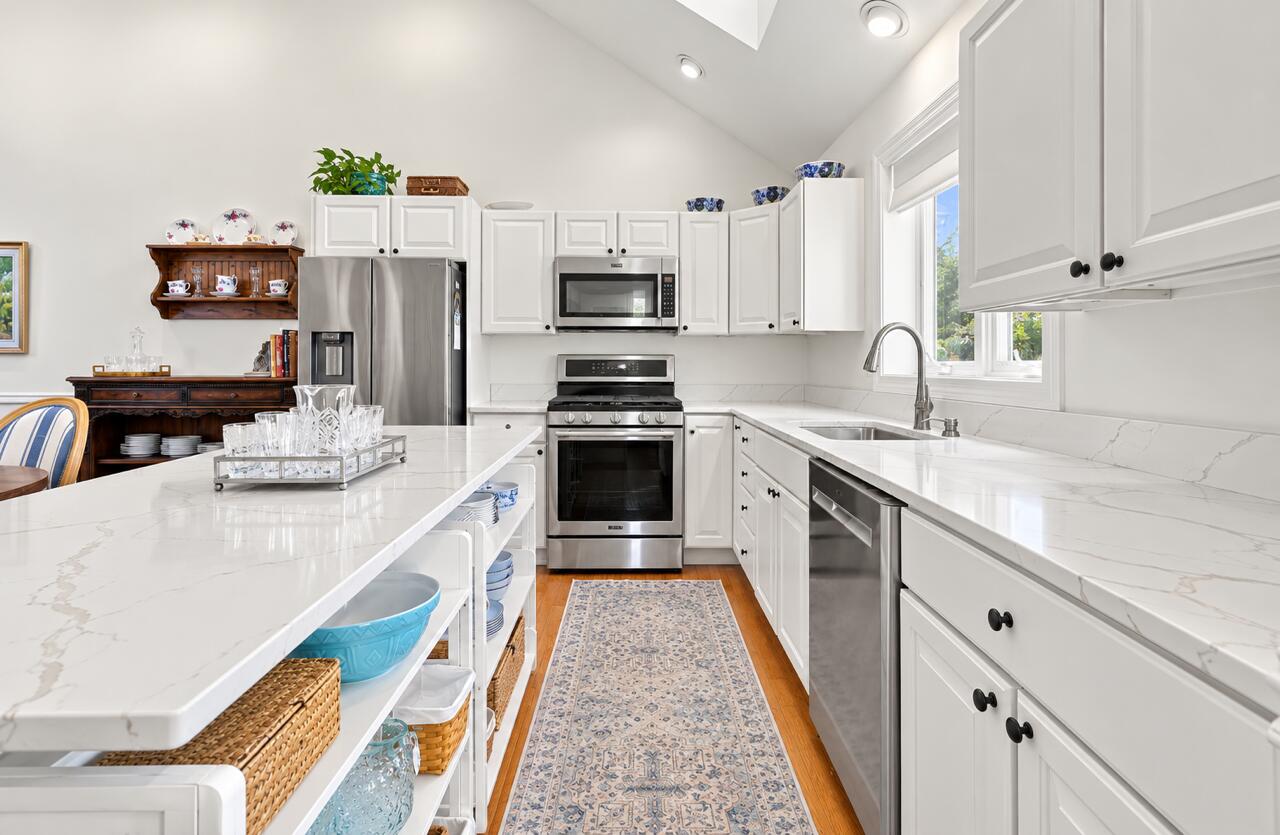 393 N Falmouth Highway North Falmouth MA 02556