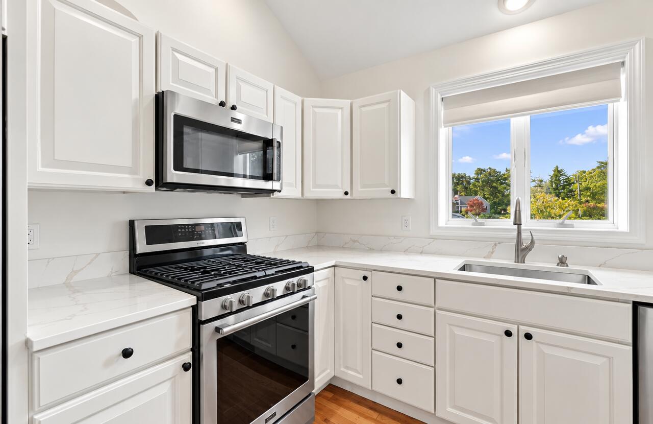 393 N Falmouth Highway North Falmouth MA 02556