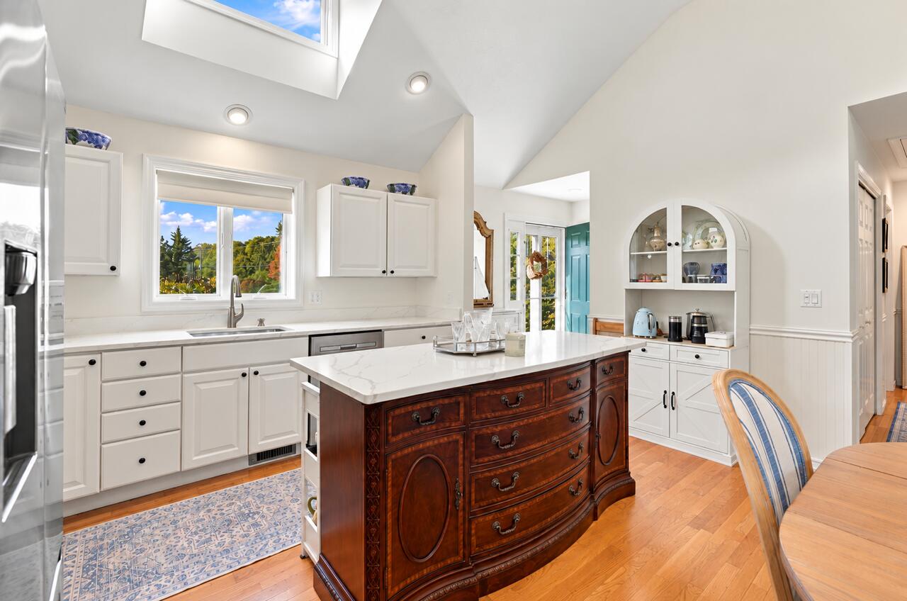 393 N Falmouth Highway North Falmouth MA 02556