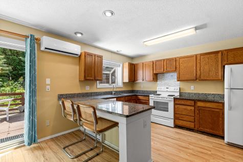 65 Roundhouse Road Buzzards Bay MA 02532