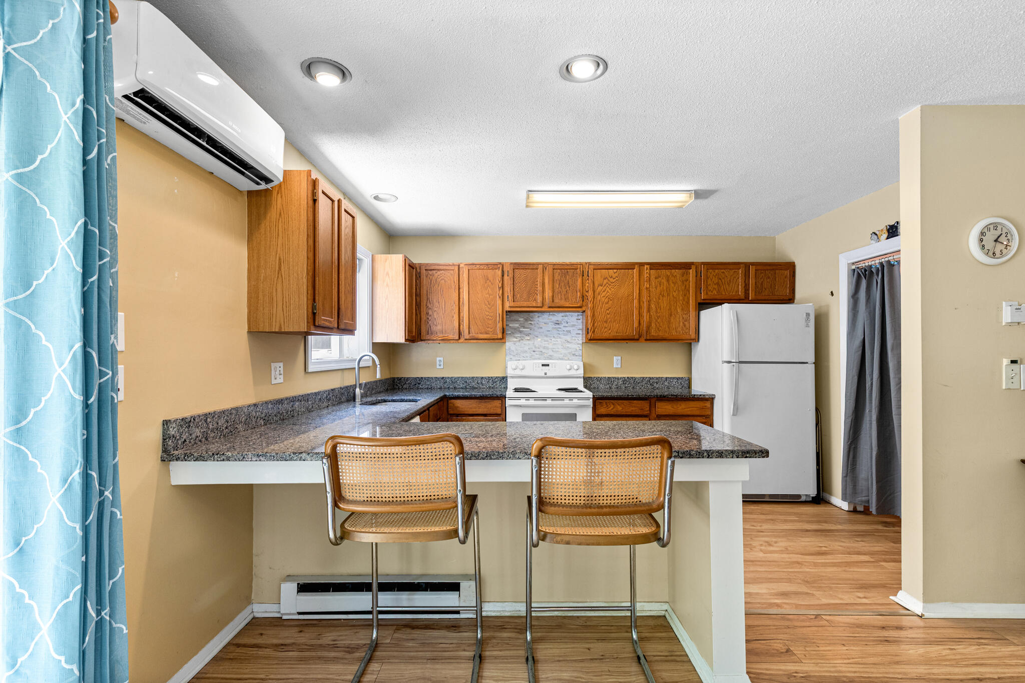 65 Roundhouse Road Buzzards Bay MA 02532