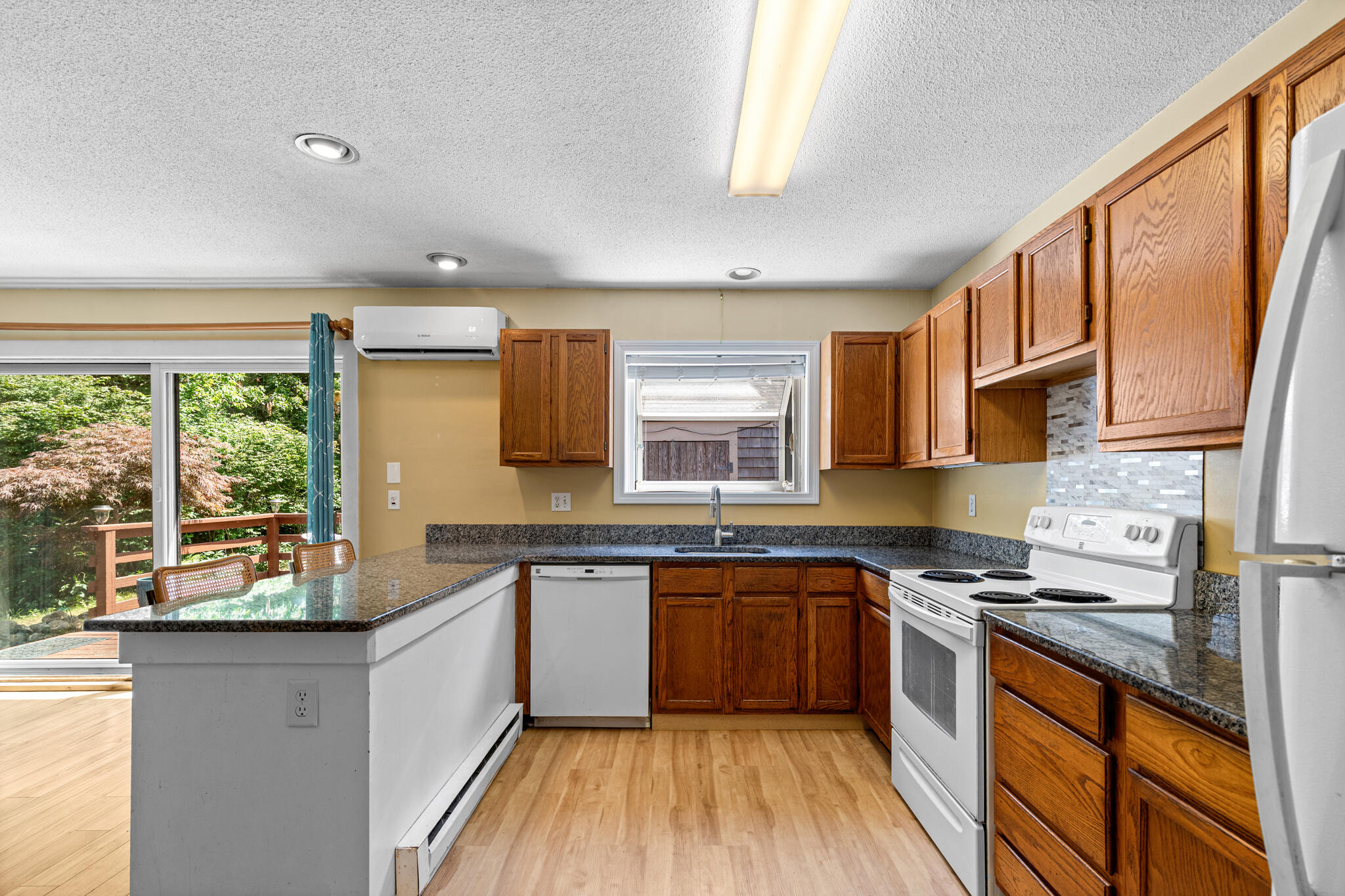65 Roundhouse Road Buzzards Bay MA 02532