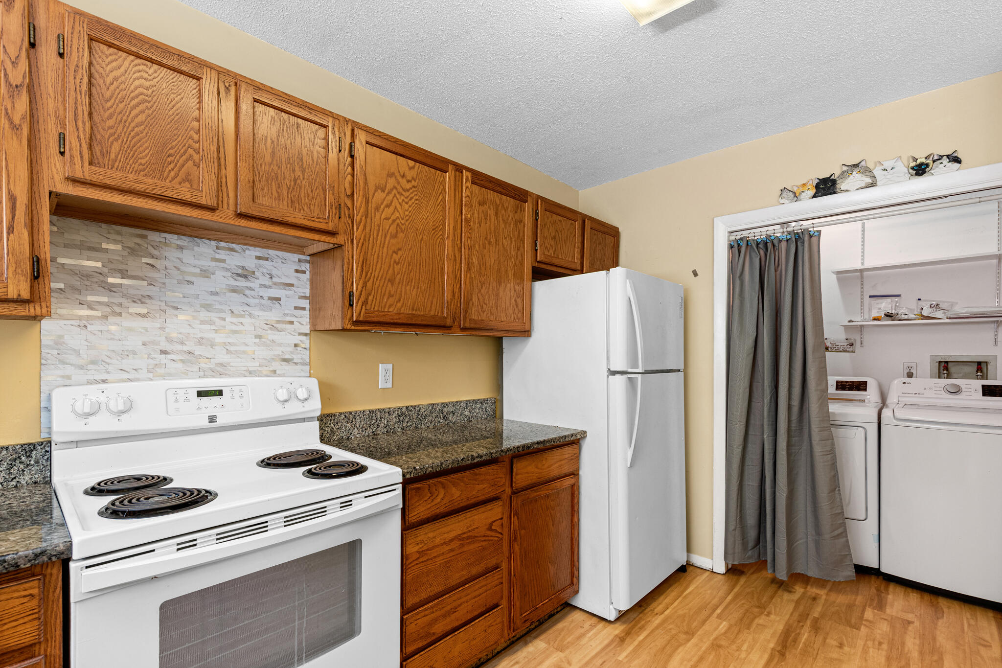 65 Roundhouse Road Buzzards Bay MA 02532