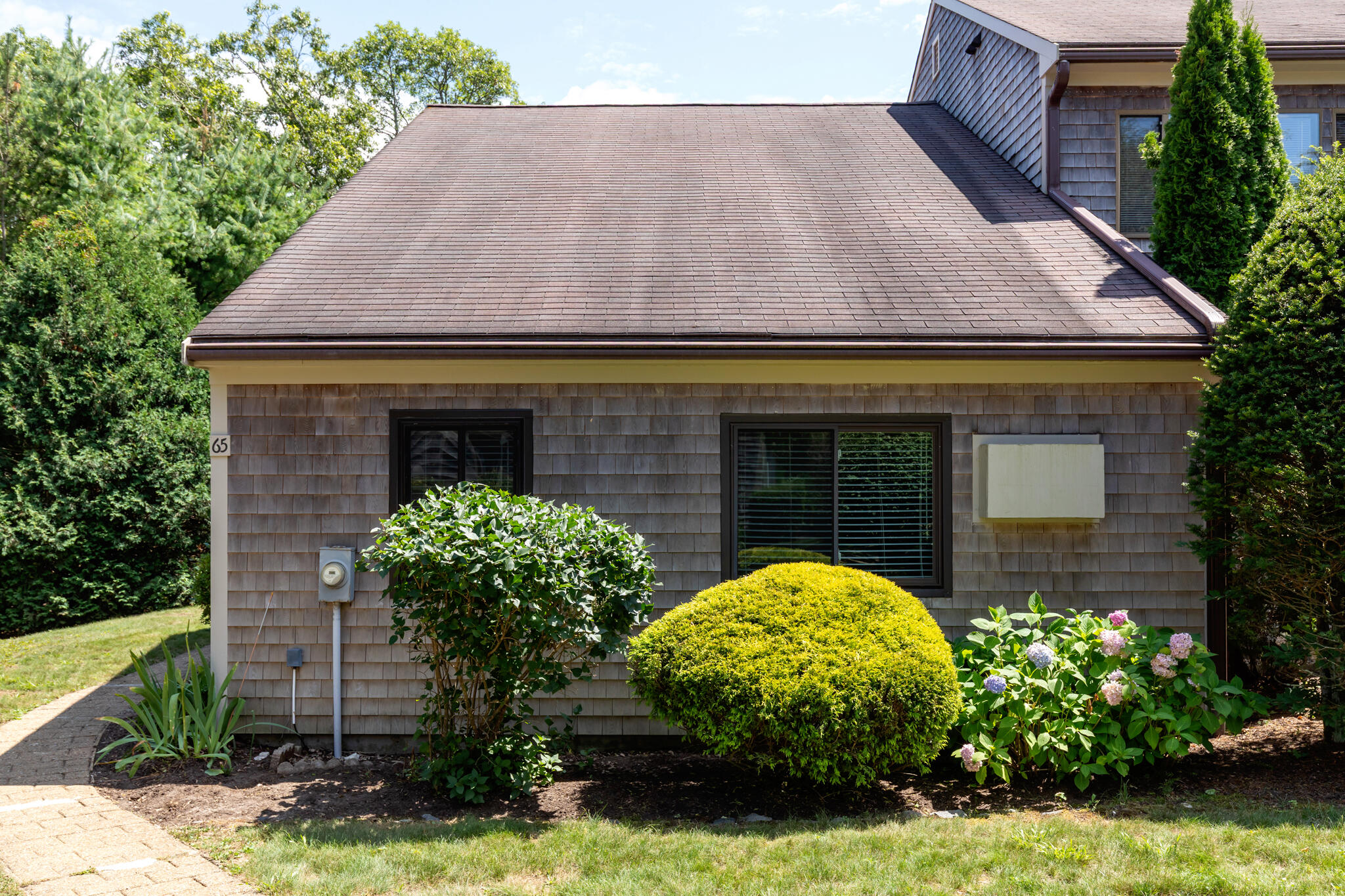 65 Roundhouse Road Buzzards Bay MA 02532