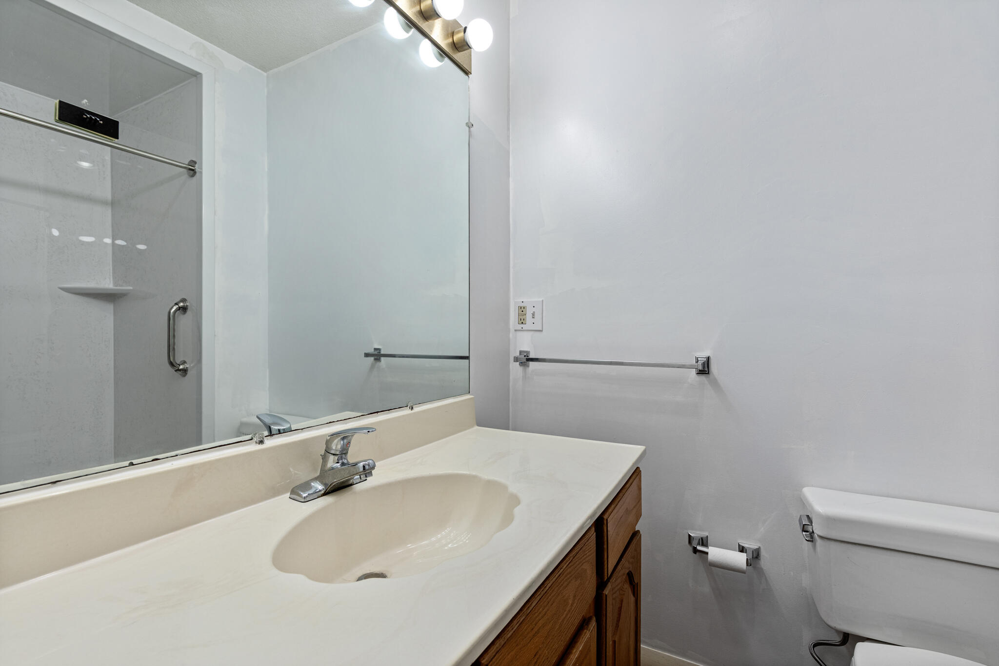 65 Roundhouse Road Buzzards Bay MA 02532