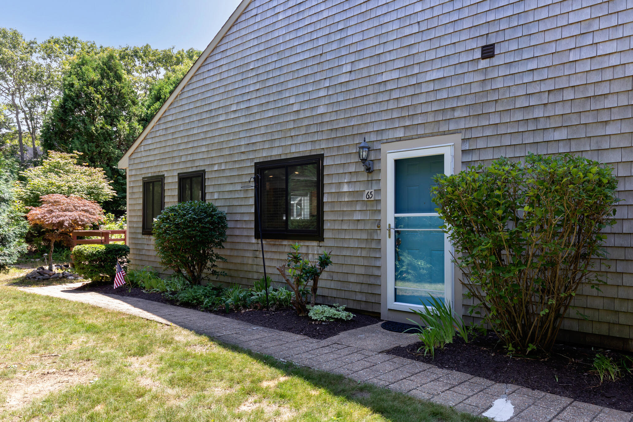 65 Roundhouse Road Buzzards Bay MA 02532