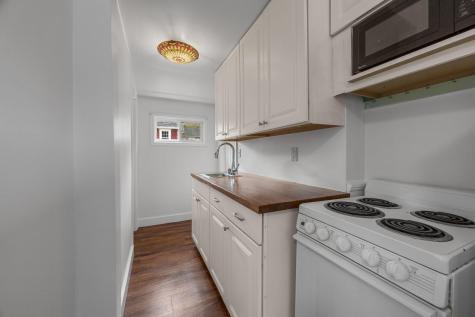 376 Route 6a Sandwich MA 02537