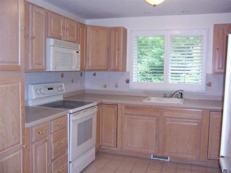 82 Pine Hill Mashpee MA 02649