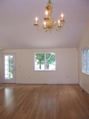 82 Pine Hill Mashpee MA 02649