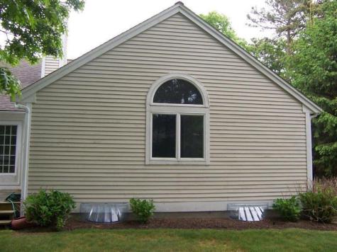 82 Pine Hill Mashpee MA 02649