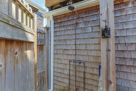 15 Winthrop Street Provincetown MA 02657