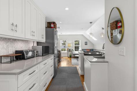 15 Winthrop Street Provincetown MA 02657