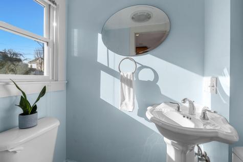 49 Bradford Street Provincetown MA 02657