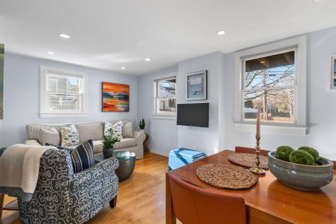 49 Bradford Street Provincetown MA 02657