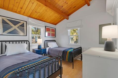 100 Hiawatha Road Wellfleet MA 02667