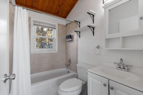 100 Hiawatha Road Wellfleet MA 02667
