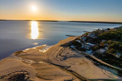 100 Hiawatha Road Wellfleet MA 02667