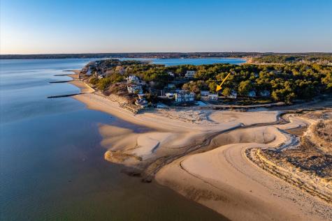 100 Hiawatha Road Wellfleet MA 02667