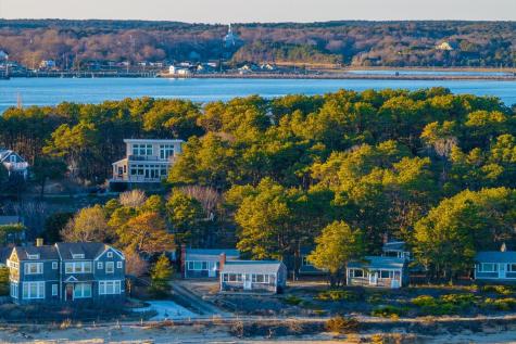 100 Hiawatha Road Wellfleet MA 02667