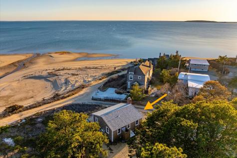 100 Hiawatha Road Wellfleet MA 02667