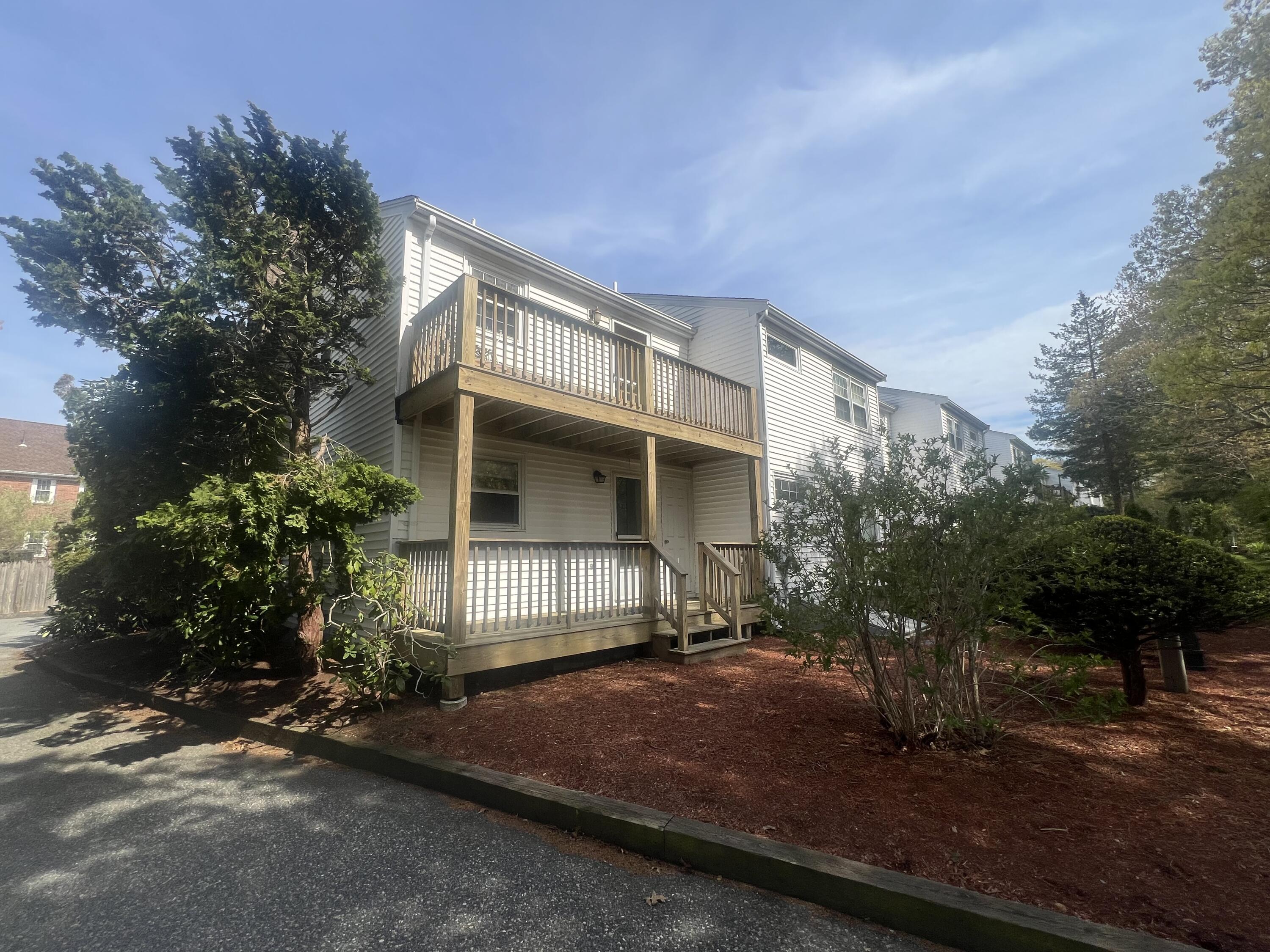1431 Iyannough Road Barnstable MA 02632