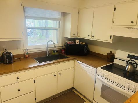 1431 Iyannough Road Barnstable MA 02632