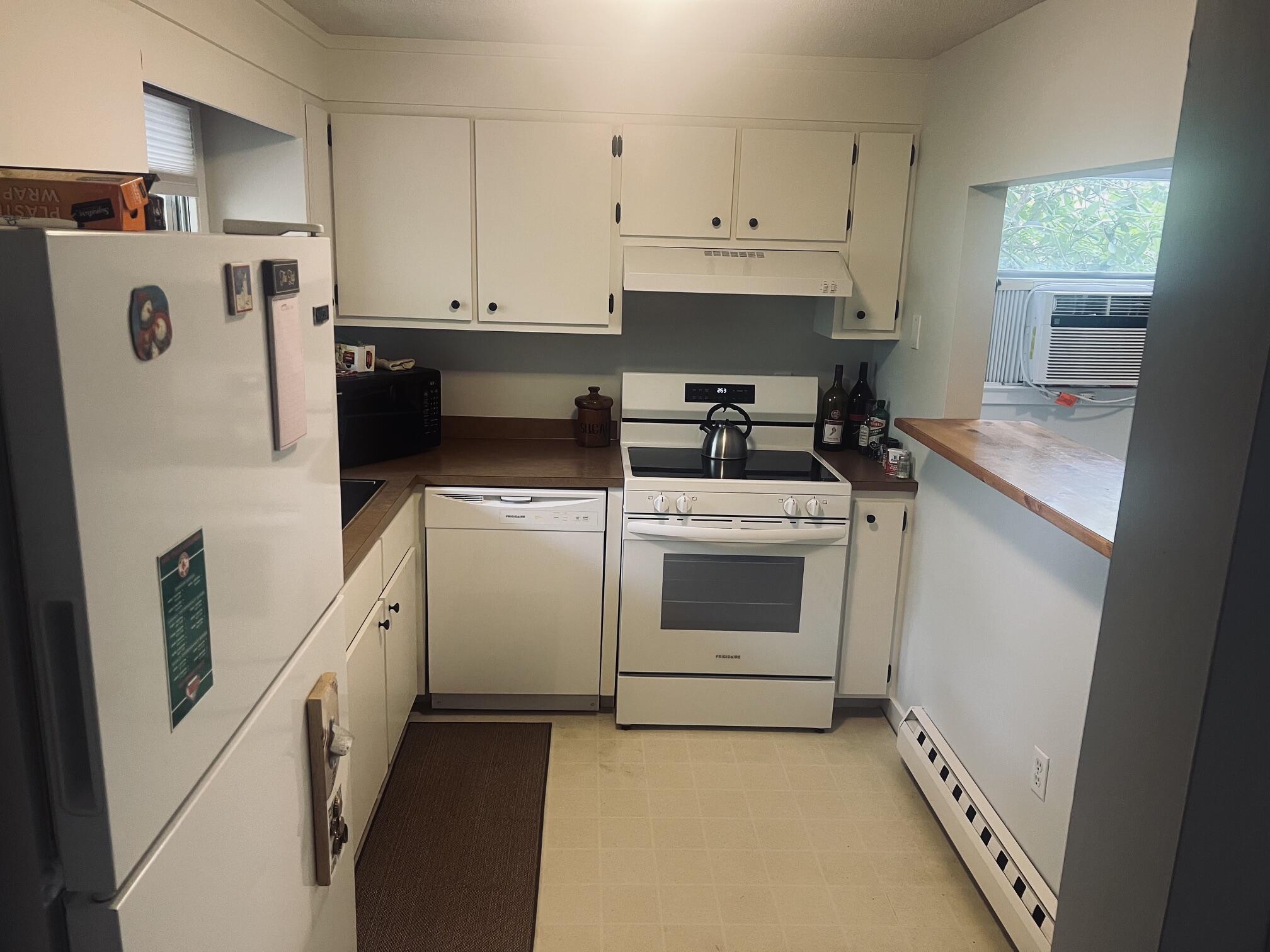 1431 Iyannough Road Barnstable MA 02632