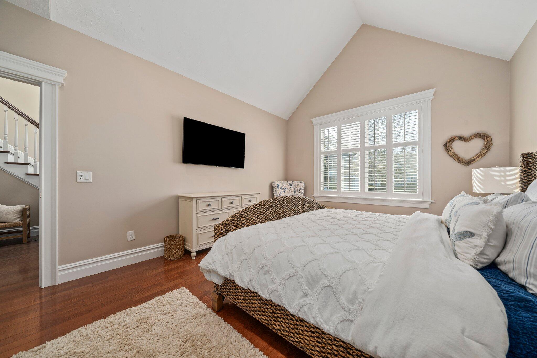 28 Quinns Way Mashpee MA 02649