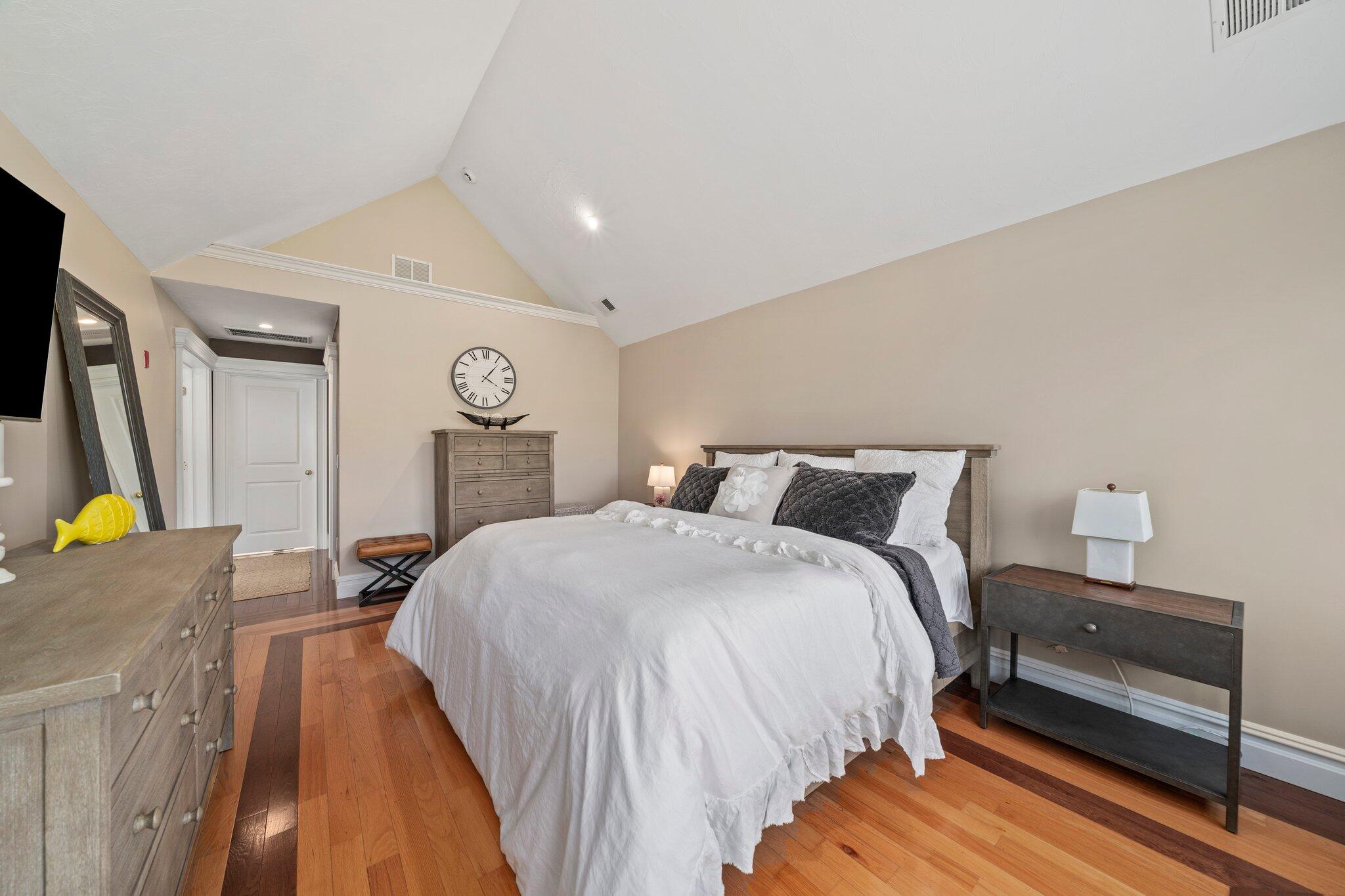 28 Quinns Way Mashpee MA 02649