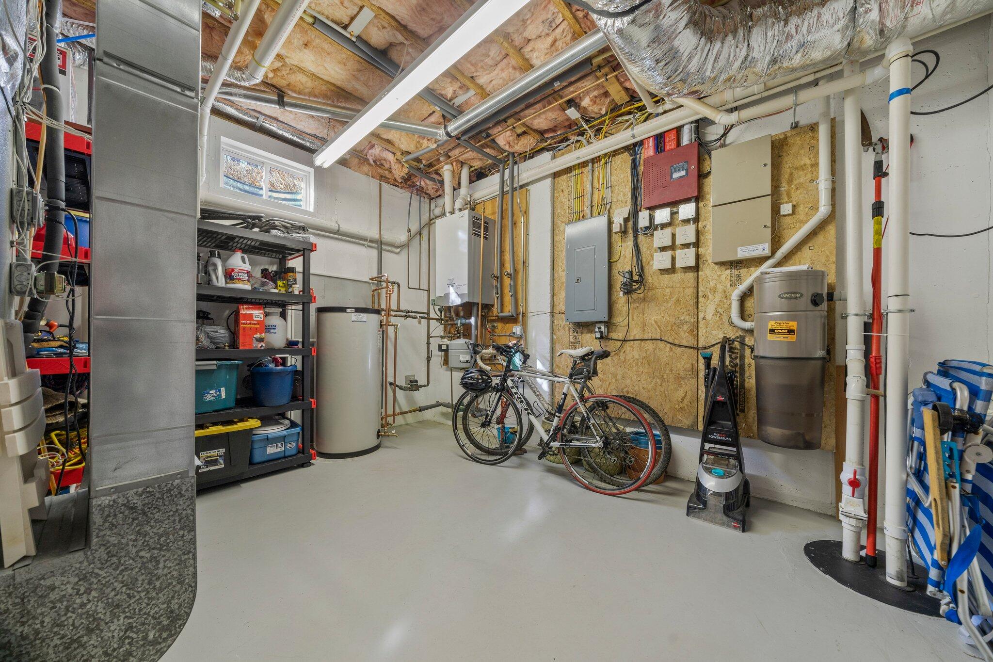 28 Quinns Way Mashpee MA 02649