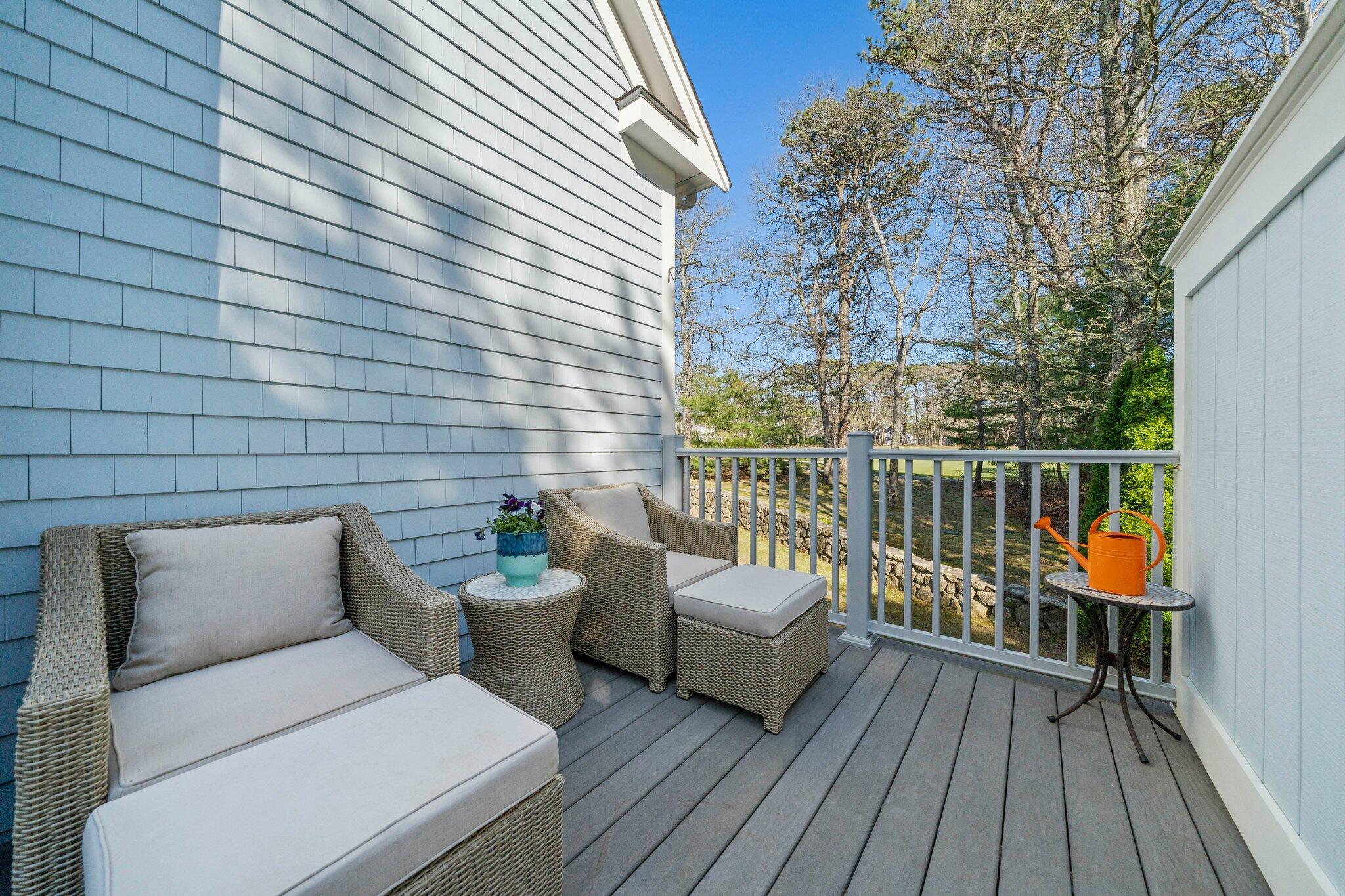 28 Quinns Way Mashpee MA 02649